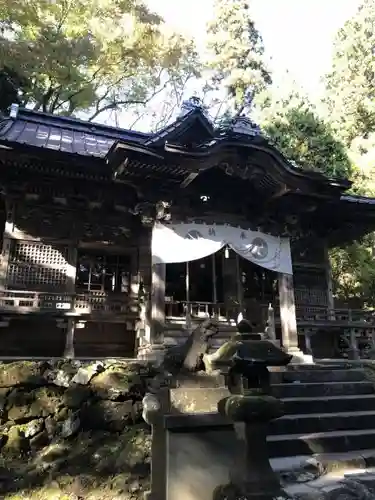 十和田神社の本殿