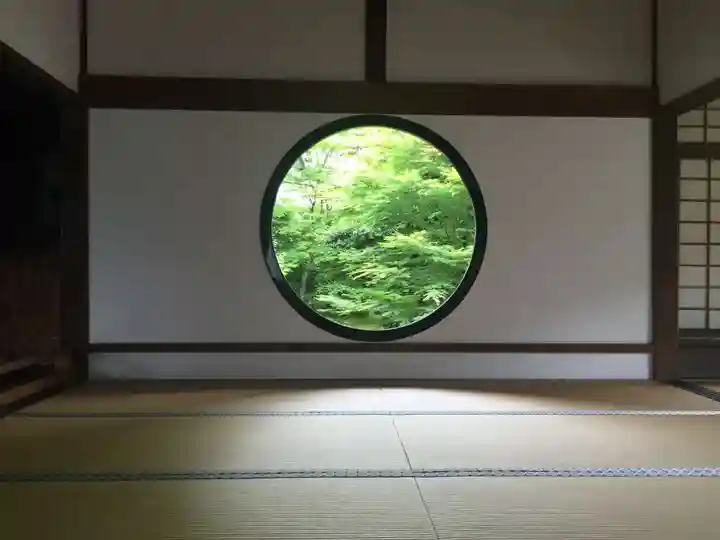 源光庵の本殿・本堂