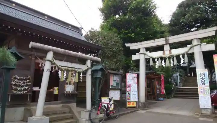 太子堂八幡神社の鳥居