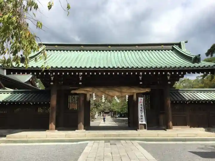 三嶋大社の山門・神門