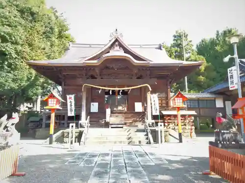 尾曳稲荷神社の本殿・本堂