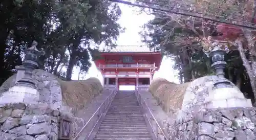 道成寺の山門