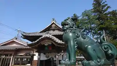 鬼鎮神社の狛犬