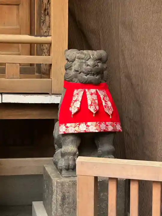 小網神社の{uncategorized: "未分類", other: "その他", undefined: "問題あり", building: "その他建物", grave: "お墓", sacred_gate: "鳥居", guardian: "狛犬", statue: "像", buddha: "仏像", history: "歴史", nature: "自然", garden: "庭園", animal: "動物", pagoda: "塔", temizu: "手水舎", mountain_gate: "山門・神門", sanctuary: "本殿・本堂", subordinate: "末社・摂社", art: "芸術", scenery: "景色", jizo: "地蔵", ema: "絵馬", goshuin: "御朱印", omikuji: "おみくじ", items: "授与品その他", amulet: "お守り", goshuincho: "御朱印帳", eats: "食事", festival: "お祭り", votive_dance: "神楽", shichigosan: "七五三参", wedding: "結婚式", experience: "体験その他", initially: "初詣", around: "周辺", anti_infection: "感染症対策"}