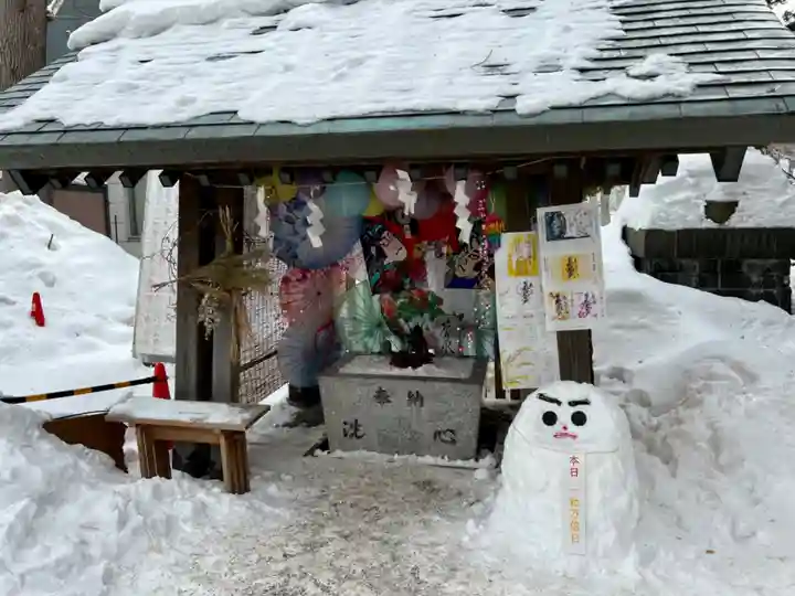 札幌諏訪神社の手水舎