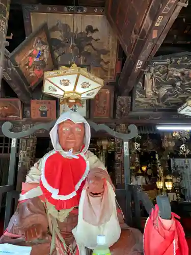 総願寺の像