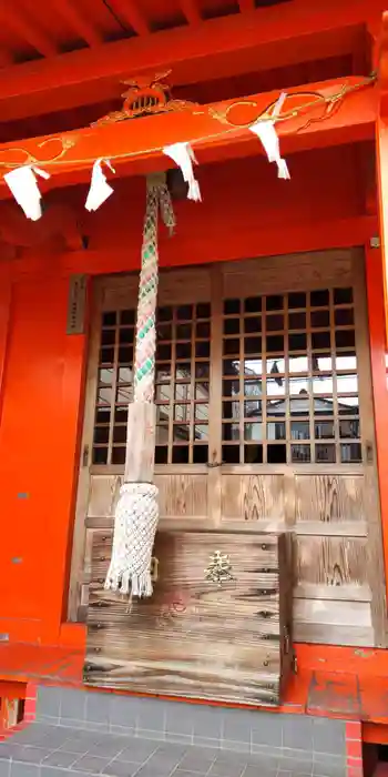 伏見大漁稲荷神社の本殿