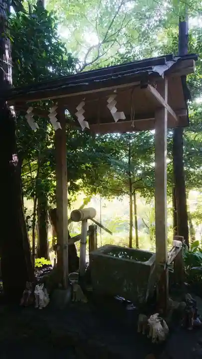 玉野御嶽神社の手水舎
