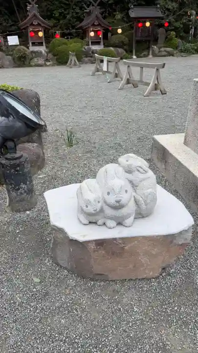 出雲大社相模分祠の{uncategorized: "未分類", other: "その他", undefined: "問題あり", building: "その他建物", grave: "お墓", sacred_gate: "鳥居", guardian: "狛犬", statue: "像", buddha: "仏像", history: "歴史", nature: "自然", garden: "庭園", animal: "動物", pagoda: "塔", temizu: "手水舎", mountain_gate: "山門・神門", sanctuary: "本殿・本堂", subordinate: "末社・摂社", art: "芸術", scenery: "景色", jizo: "地蔵", ema: "絵馬", goshuin: "御朱印", omikuji: "おみくじ", items: "授与品その他", amulet: "お守り", goshuincho: "御朱印帳", eats: "食事", festival: "お祭り", votive_dance: "神楽", shichigosan: "七五三参", wedding: "結婚式", experience: "体験その他", initially: "初詣", around: "周辺", anti_infection: "感染症対策"}