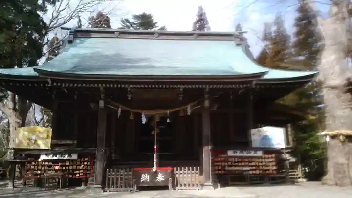 横山八幡宮の本殿・本堂