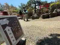 髙山龍神宮(高山稲荷境内社)の{uncategorized: "未分類", other: "その他", undefined: "問題あり", building: "その他建物", grave: "お墓", sacred_gate: "鳥居", guardian: "狛犬", statue: "像", buddha: "仏像", history: "歴史", nature: "自然", garden: "庭園", animal: "動物", pagoda: "塔", temizu: "手水舎", mountain_gate: "山門・神門", sanctuary: "本殿・本堂", subordinate: "末社・摂社", art: "芸術", scenery: "景色", jizo: "地蔵", ema: "絵馬", goshuin: "御朱印", omikuji: "おみくじ", items: "授与品その他", amulet: "お守り", goshuincho: "御朱印帳", eats: "食事", festival: "お祭り", votive_dance: "神楽", shichigosan: "七五三参", wedding: "結婚式", experience: "体験その他", initially: "初詣", around: "周辺", anti_infection: "感染症対策"}