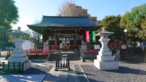 朝日氷川神社の本殿