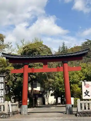 平塚八幡宮の鳥居