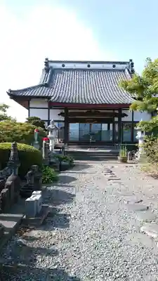 湯清寺の本殿・本堂