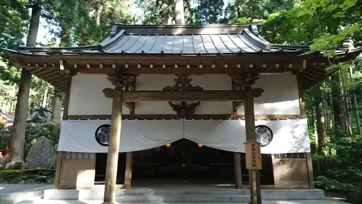 御岩神社の末社・摂社