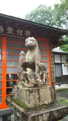 三光稲荷神社の狛犬