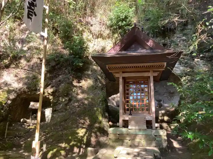 杉本寺の末社・摂社