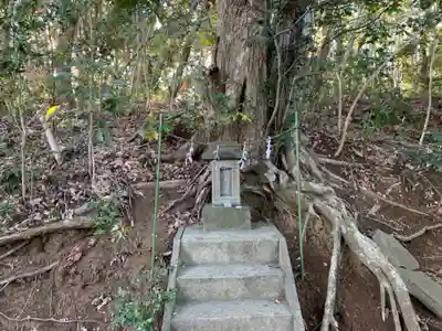 刀八神社の末社・摂社