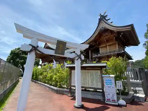 岩国白蛇神社の鳥居