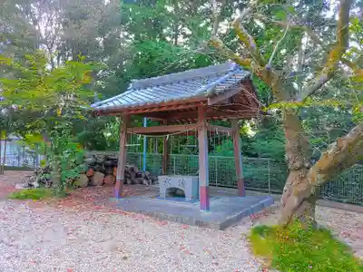八幡神社(みよし市)の手水舎