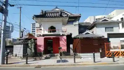 六大院の山門・神門