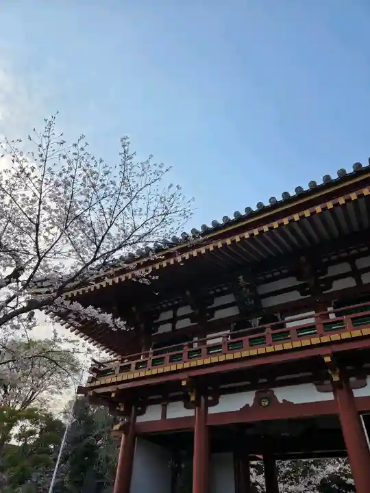 瀧泉寺(目黒不動尊)の{uncategorized: "未分類", other: "その他", undefined: "問題あり", building: "その他建物", grave: "お墓", sacred_gate: "鳥居", guardian: "狛犬", statue: "像", buddha: "仏像", history: "歴史", nature: "自然", garden: "庭園", animal: "動物", pagoda: "塔", temizu: "手水舎", mountain_gate: "山門・神門", sanctuary: "本殿・本堂", subordinate: "末社・摂社", art: "芸術", scenery: "景色", jizo: "地蔵", ema: "絵馬", goshuin: "御朱印", omikuji: "おみくじ", items: "授与品その他", amulet: "お守り", goshuincho: "御朱印帳", eats: "食事", festival: "お祭り", votive_dance: "神楽", shichigosan: "七五三参", wedding: "結婚式", experience: "体験その他", initially: "初詣", around: "周辺", anti_infection: "感染症対策"}