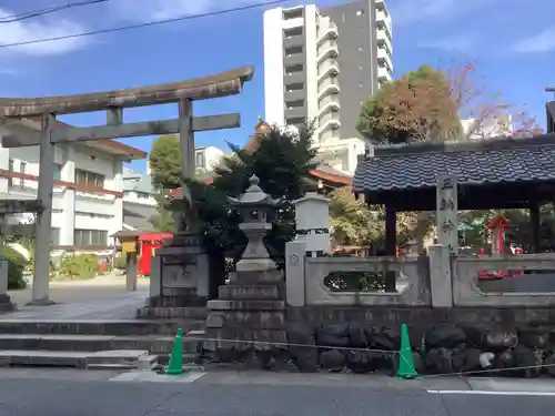 三輪神社の鳥居