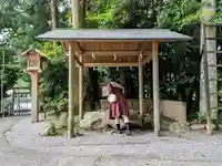 佐那神社の手水舎