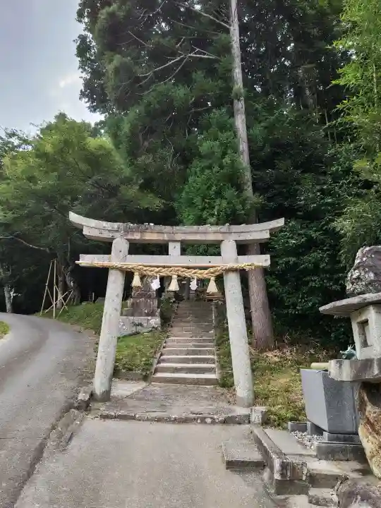 赤猪岩神社(鳥取県)