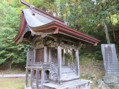 田村大元神社の末社