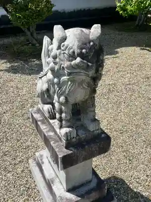 菅原神社の{uncategorized: "未分類", other: "その他", undefined: "問題あり", building: "その他建物", grave: "お墓", sacred_gate: "鳥居", guardian: "狛犬", statue: "像", buddha: "仏像", history: "歴史", nature: "自然", garden: "庭園", animal: "動物", pagoda: "塔", temizu: "手水舎", mountain_gate: "山門・神門", sanctuary: "本殿・本堂", subordinate: "末社・摂社", art: "芸術", scenery: "景色", jizo: "地蔵", ema: "絵馬", goshuin: "御朱印", omikuji: "おみくじ", items: "授与品その他", amulet: "お守り", goshuincho: "御朱印帳", eats: "食事", festival: "お祭り", votive_dance: "神楽", shichigosan: "七五三参", wedding: "結婚式", experience: "体験その他", initially: "初詣", around: "周辺", anti_infection: "感染症対策"}