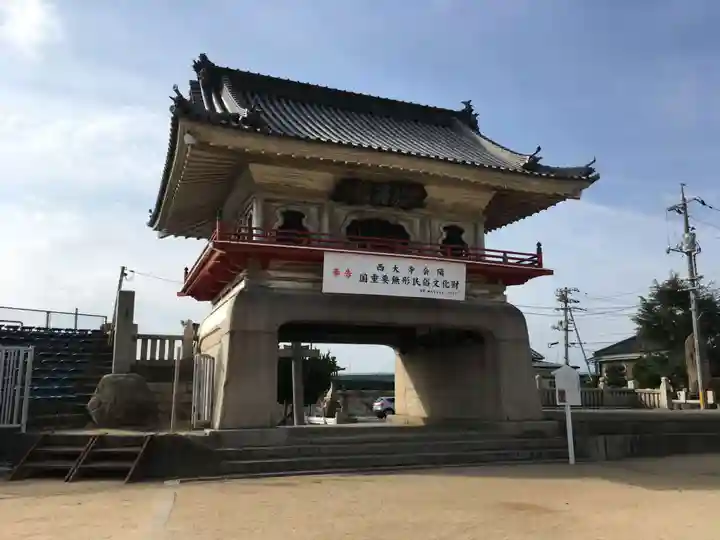 西大寺の山門・神門