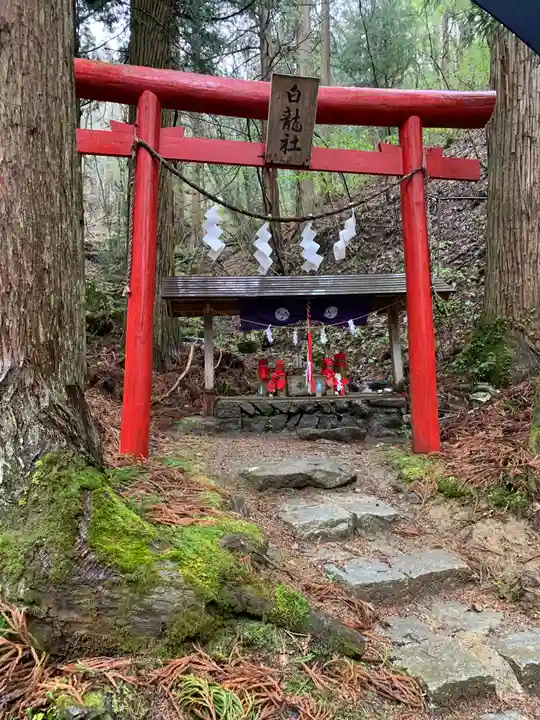 早池峯神社の末社・摂社