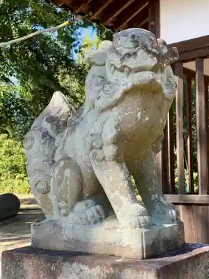 荒見神社の狛犬