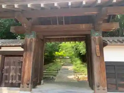 大森寺の山門・神門