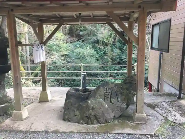 高千穂稲荷大神の手水舎