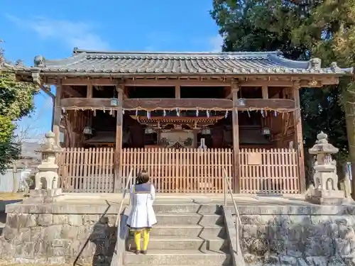 牟佐神社の本殿