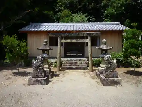 宇氣比神社の本殿・本堂