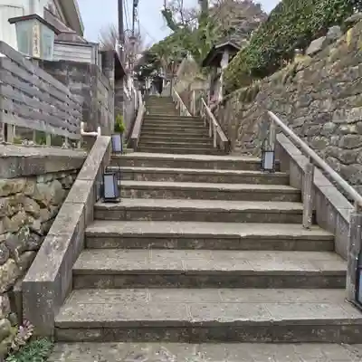 階段はまだまだ続きます(^_^;)