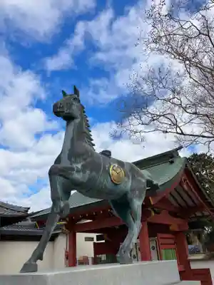 伊賀八幡宮の像