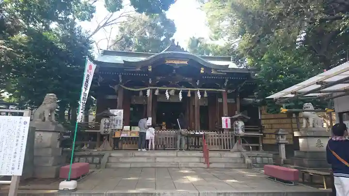 中目黒八幡神社の本殿・本堂