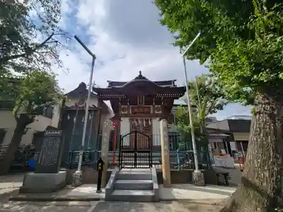 塚越稲荷神社の末社・摂社