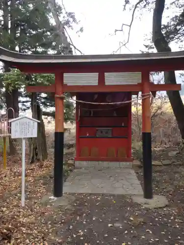 山家神社の末社