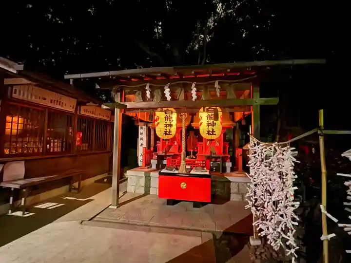 御器所八幡宮の{uncategorized: "未分類", other: "その他", undefined: "問題あり", building: "その他建物", grave: "お墓", sacred_gate: "鳥居", guardian: "狛犬", statue: "像", buddha: "仏像", history: "歴史", nature: "自然", garden: "庭園", animal: "動物", pagoda: "塔", temizu: "手水舎", mountain_gate: "山門・神門", sanctuary: "本殿・本堂", subordinate: "末社・摂社", art: "芸術", scenery: "景色", jizo: "地蔵", ema: "絵馬", goshuin: "御朱印", omikuji: "おみくじ", items: "授与品その他", amulet: "お守り", goshuincho: "御朱印帳", eats: "食事", festival: "お祭り", votive_dance: "神楽", shichigosan: "七五三参", wedding: "結婚式", experience: "体験その他", initially: "初詣", around: "周辺", anti_infection: "感染症対策"}