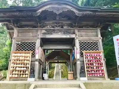 旦飯野神社の山門・神門