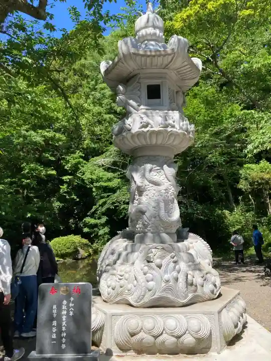 香取神宮の{uncategorized: "未分類", other: "その他", undefined: "問題あり", building: "その他建物", grave: "お墓", sacred_gate: "鳥居", guardian: "狛犬", statue: "像", buddha: "仏像", history: "歴史", nature: "自然", garden: "庭園", animal: "動物", pagoda: "塔", temizu: "手水舎", mountain_gate: "山門・神門", sanctuary: "本殿・本堂", subordinate: "末社・摂社", art: "芸術", scenery: "景色", jizo: "地蔵", ema: "絵馬", goshuin: "御朱印", omikuji: "おみくじ", items: "授与品その他", amulet: "お守り", goshuincho: "御朱印帳", eats: "食事", festival: "お祭り", votive_dance: "神楽", shichigosan: "七五三参", wedding: "結婚式", experience: "体験その他", initially: "初詣", around: "周辺", anti_infection: "感染症対策"}
