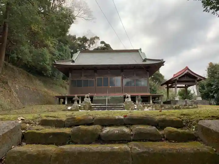 八幡神社の本殿・本堂