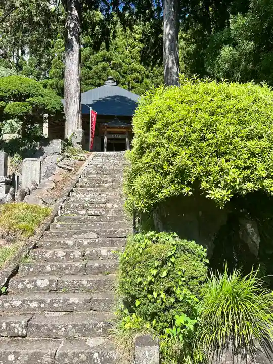 石行寺の周辺