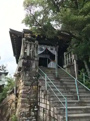 阿賀神社の本殿・本堂