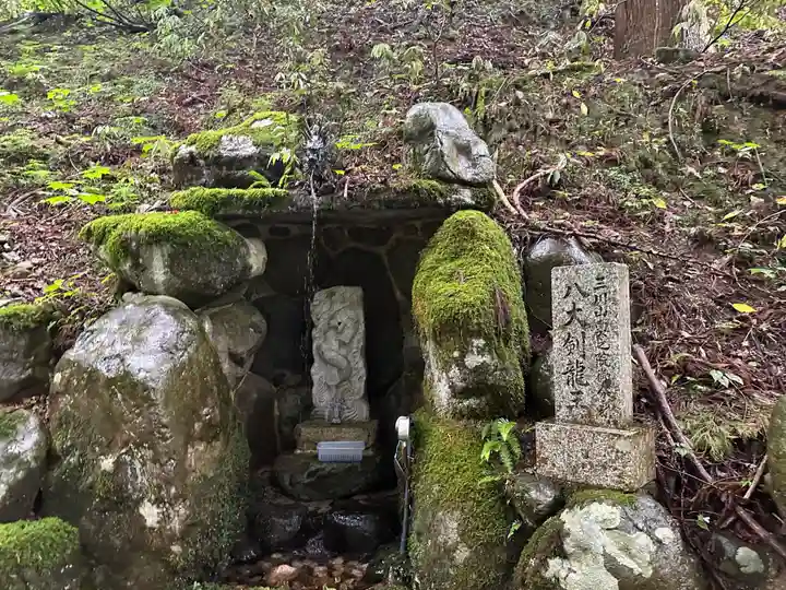 三川大権現社(弥勒寺)(兵庫県)